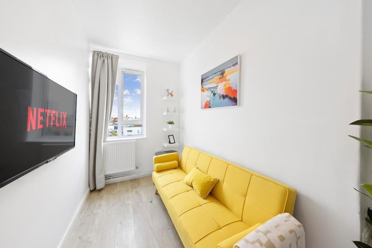 Newly Renovated Modern Vauxhall Flat Apartment London