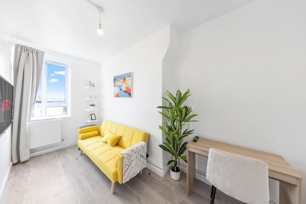 Newly Renovated Modern Vauxhall Flat Apartment London